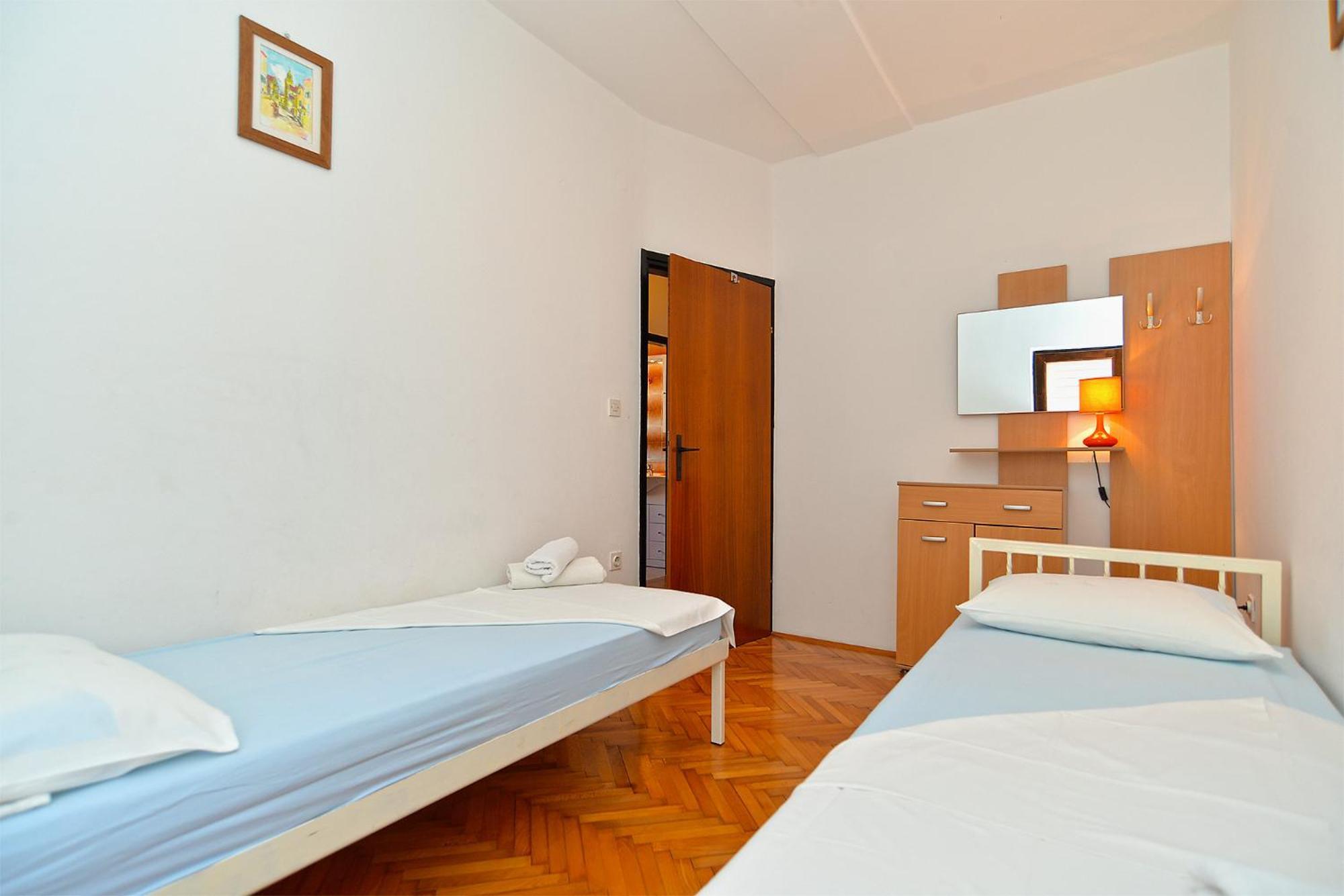 Apartments Nera Fažana Esterno foto